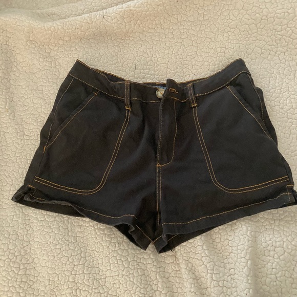 High waist black shorts - Picture 2 of 6